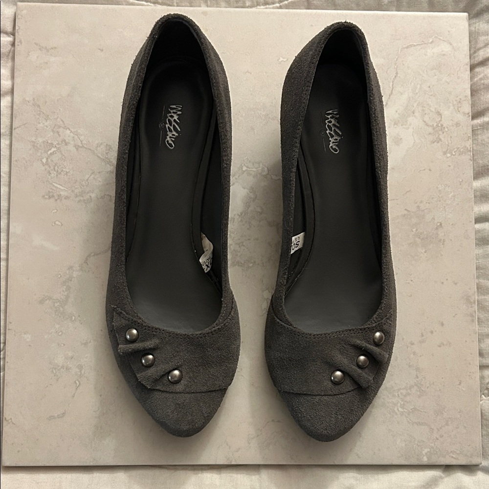 Elegant Gray Women's Shoes